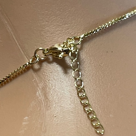 FASHION JEWELRY CHAIN STAINLESS STEEL LETTER S WITH ZIRCONIA MEDAL GOLD COLOR - Picture 7 of 13